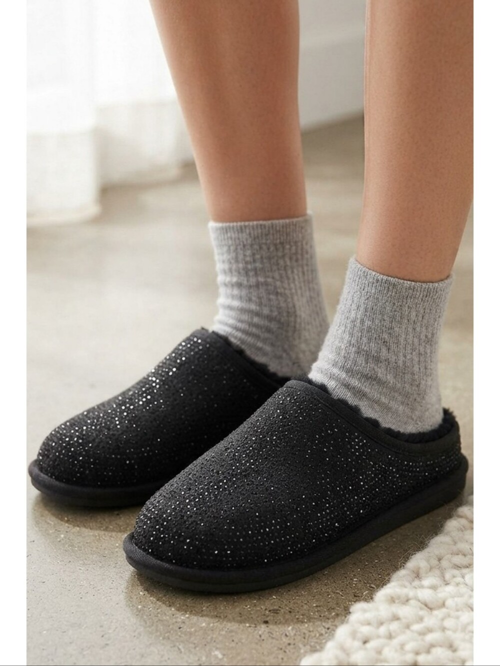 Joyspun Studded Slippers Black Size 8
